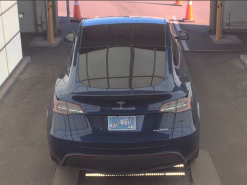 Used 2024 Tesla Model Y Long Range image 5