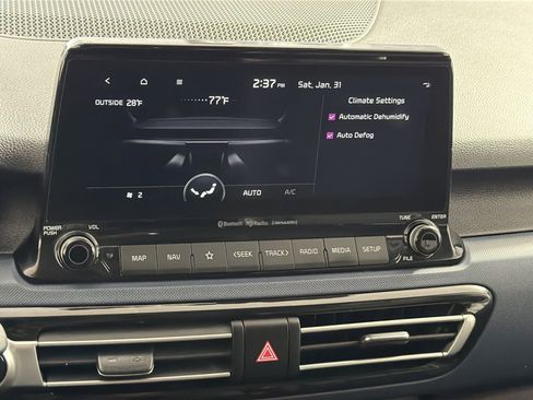 Used 2023 Kia Seltos S w/ Navigation Package image 21