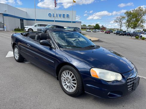 Used 2006 Chrysler Sebring Touring FWD image 10