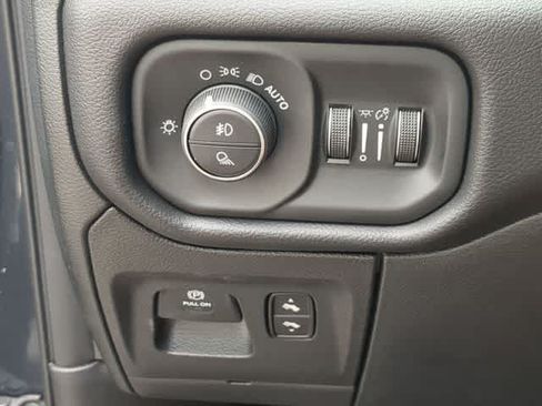 New 2026 RAM 1500 Big Horn AWD/4WD image 28