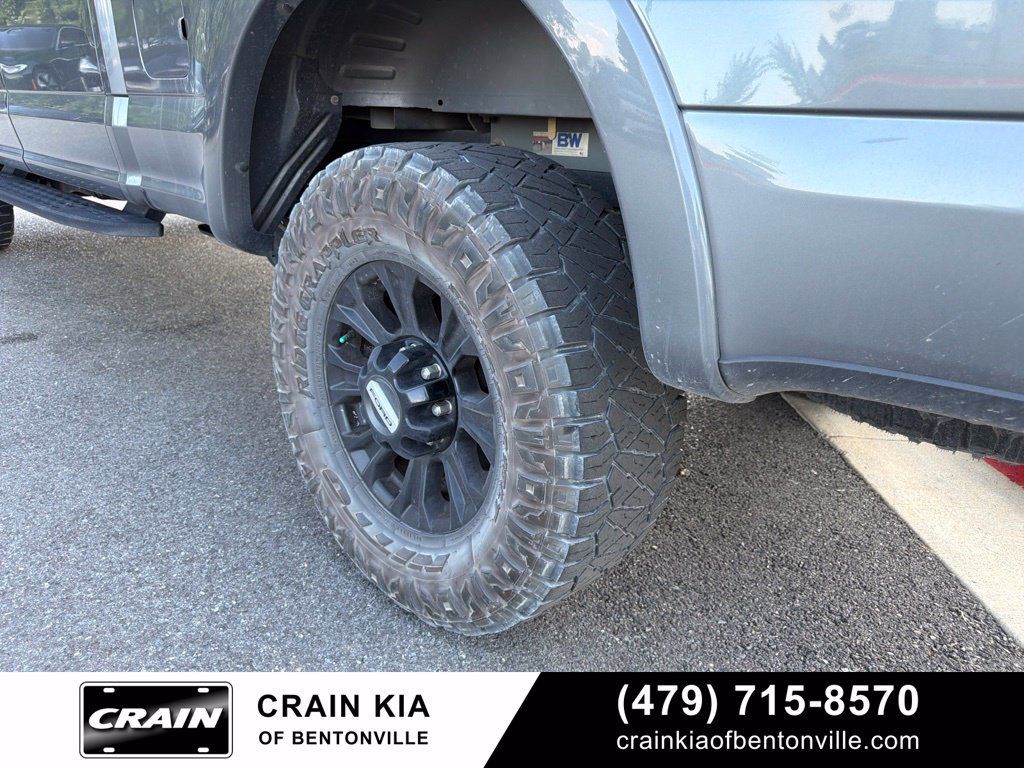 Used 2022 Ford F250 Lariat w/ Tremor Off-Road Package AWD/4WD image 11