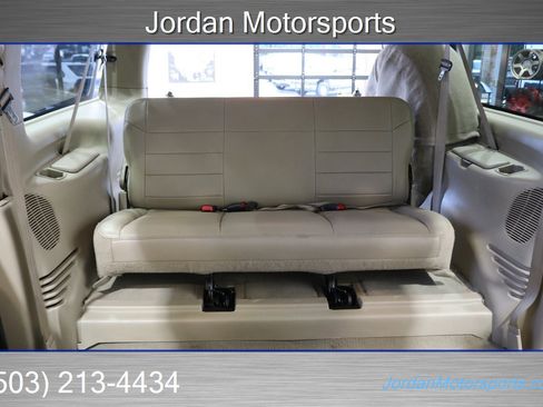 Used 2005 Ford Excursion Limited image 19