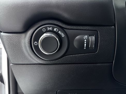 Used 2023 Dodge Durango R/T AWD/4WD image 34