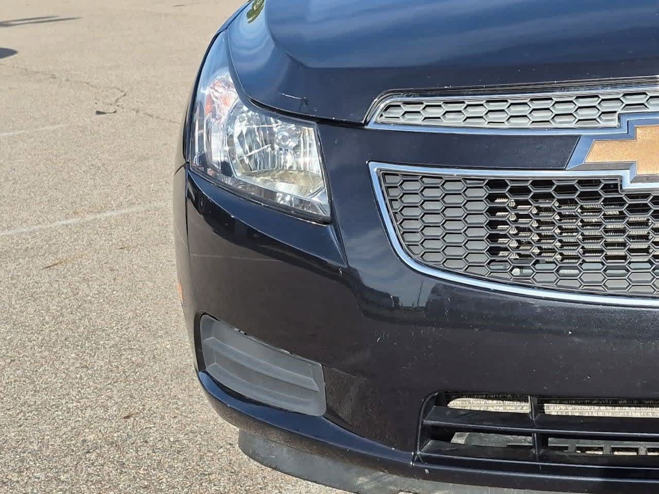 Used 2014 Chevrolet Cruze LT FWD image 10
