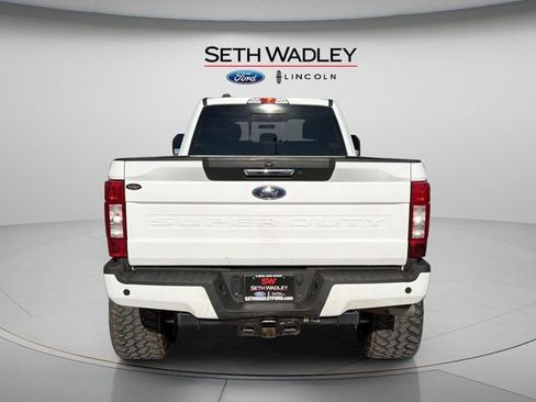 Used 2022 Ford F350 Lariat image 6