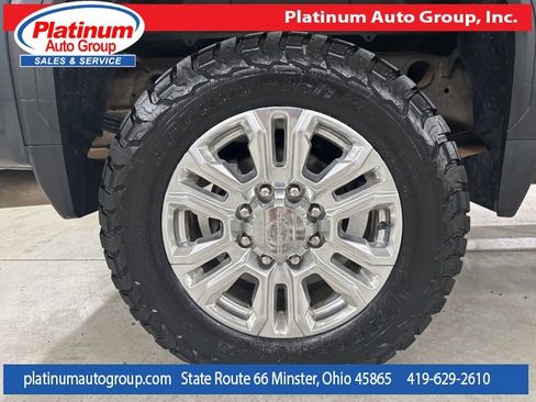 Used 2022 GMC Sierra 2500 Denali w/ Denali Ultimate Package image 16