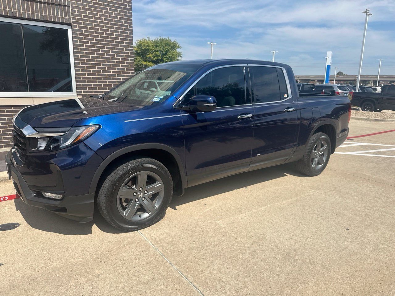 Used 2023 Honda Ridgeline RTL-E image 1