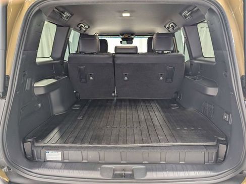 Used 2024 Toyota Land Cruiser image 26