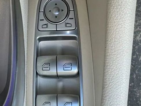 Used 2019 Mercedes-Benz E 300 w/ Premium 1 Package image 44