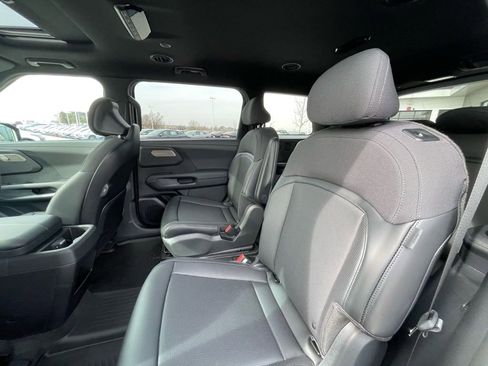 New 2027 Kia Telluride S image 27