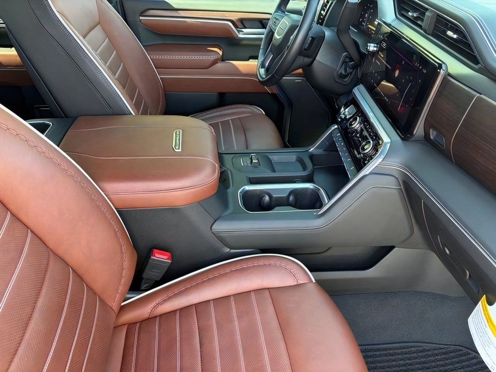Used 2026 GMC Sierra 2500 Denali Ultimate w/ Max Trailering Package AWD/4WD image 11