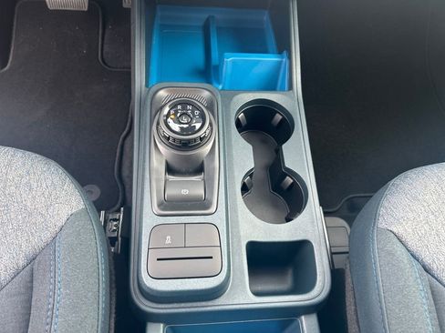 New 2025 Ford Maverick XLT image 17