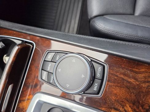 Used 2015 BMW 740Li image 34