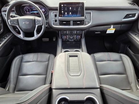 Used 2022 Chevrolet Tahoe RST w/ Luxury Package RWD image 11