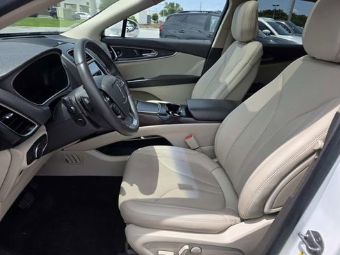 Used 2020 Lincoln Nautilus Reserve AWD/4WD image 8