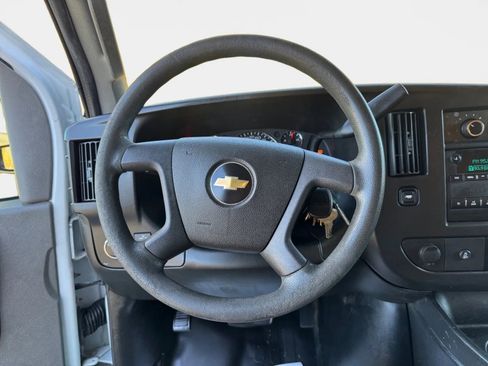 Used 2017 Chevrolet Express 2500 image 13