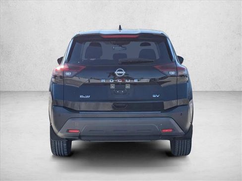 Used 2023 Nissan Rogue SV image 6