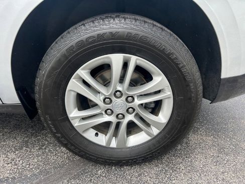 Used 2021 Buick Enclave Essence w/ Sound and Sites Package AWD/4WD image 20