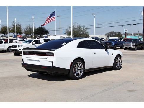 Used 2024 Dodge Charger R/T Scat Pack w/ Plus Group image 6