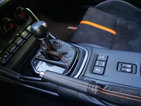 Used 2023 Toyota GR86 10th Anniversary SE image 15