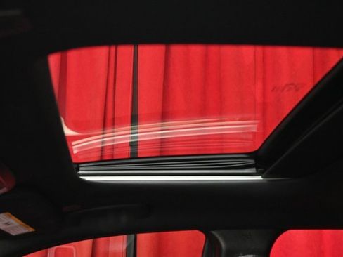 Used 2020 Jeep Grand Cherokee Altitude image 10