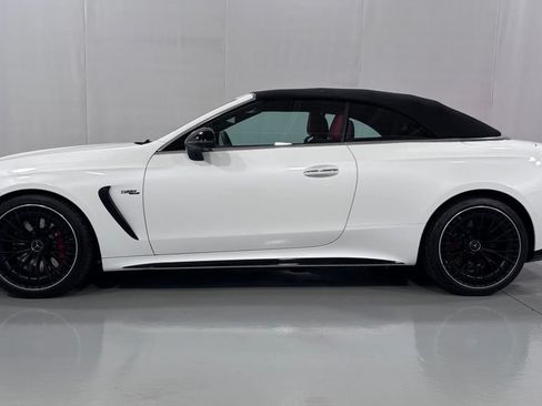 Used 2026 Mercedes-Benz CLE 53 AMG 4MATIC Cabriolet image 9