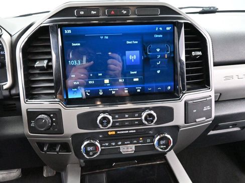Used 2022 Ford F250 Lariat w/ Chrome Package AWD/4WD image 20