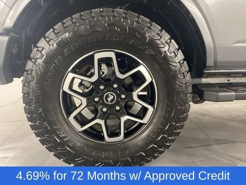 Used 2021 Ford Bronco Outer Banks image 9