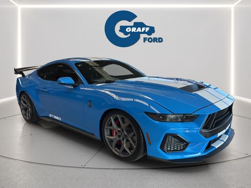 New 2026 Ford Mustang GT Premium w/ GT Performance Package RWD image 4