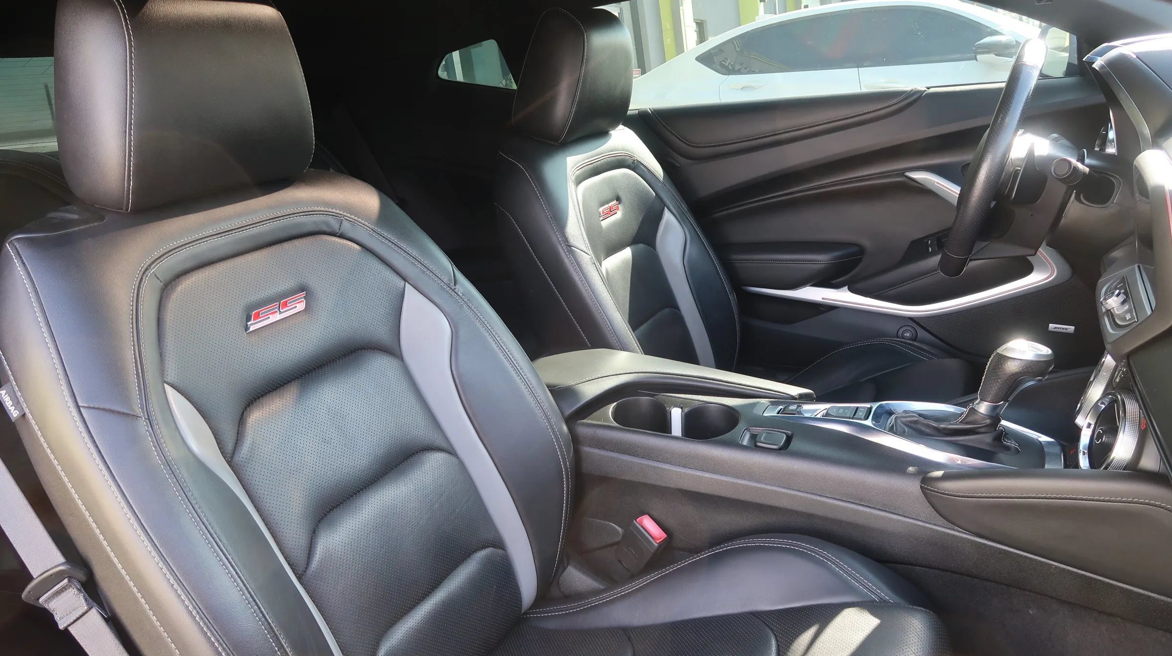 Used 2021 Chevrolet Camaro SS RWD image 22
