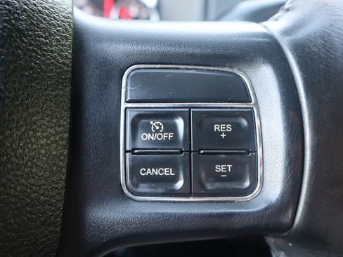 Used 2015 RAM 2500 SLT w/ Luxury Group AWD/4WD image 30