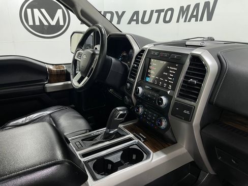 Used 2018 Ford F150 Lariat w/ Equipment Group 502A Luxury image 20