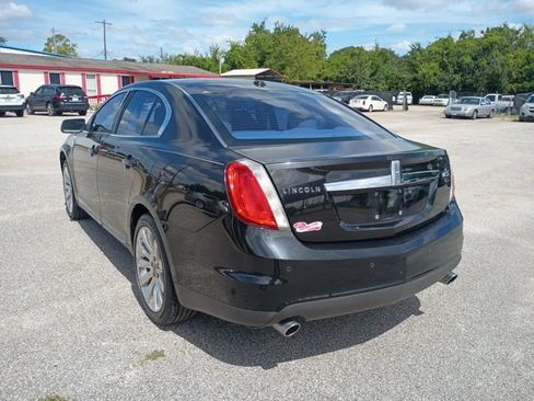 Used 2009 Lincoln MKS FWD image 3