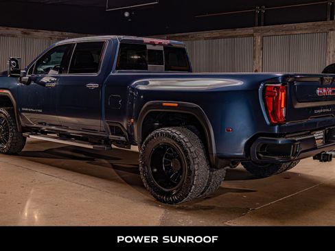 Used 2020 GMC Sierra 3500 Denali w/ Denali Ultimate Package image 7