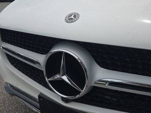 Used 2019 Mercedes-Benz GLC 300 4MATIC Coupe w/ Parking Assist Package image 11
