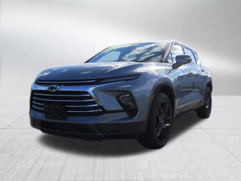 Certified 2024 Chevrolet Blazer Premier w/ Enhanced Convenience Package image 7