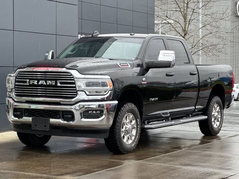 Used 2023 RAM 3500 Laramie AWD/4WD image 7