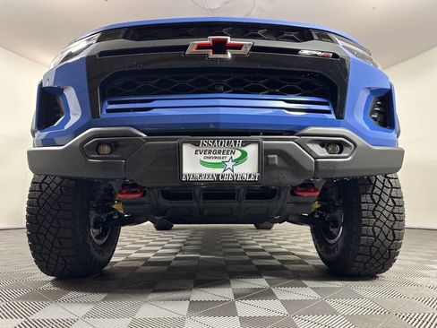 New 2025 Chevrolet Colorado ZR2 w/ ZR2 Bison Edition image 3