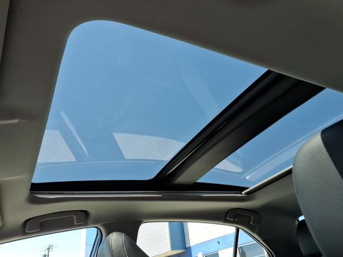 Used 2018 Toyota Camry XSE FWD image 28