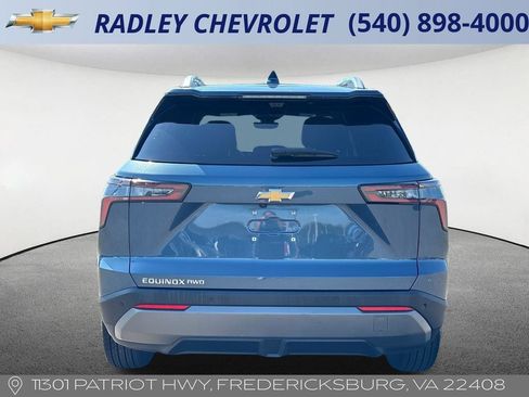 Certified 2025 Chevrolet Equinox LT w/ Convenience Package II AWD/4WD image 16