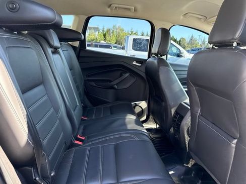 Used 2019 Ford Escape SEL AWD/4WD image 15