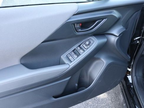 Used 2025 Subaru Crosstrek 2.0i Premium w/ Crosstrek Mirror Package image 19