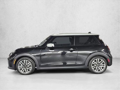 New 2026 MINI Cooper 2-Door Hardtop FWD image 8