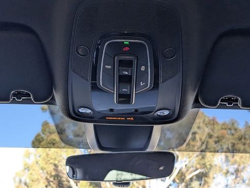 Used 2022 Audi Q7 2.0T Premium Plus image 24