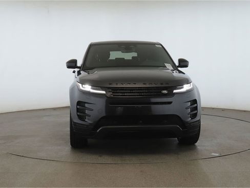 New 2024 Land Rover Range Rover Evoque Dynamic SE image 2