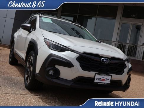 Used 2024 Subaru Crosstrek 2.5i Limited w/ Crosstrek Mirror Package AWD/4WD image 7