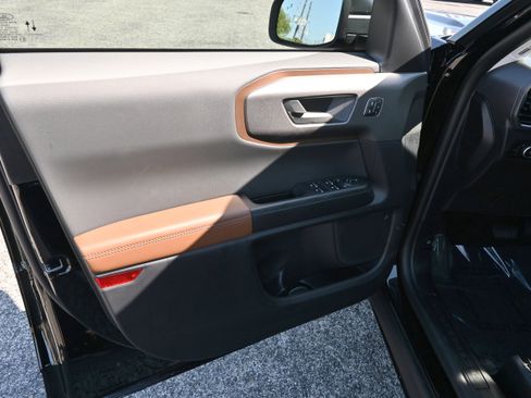 New 2025 Ford Bronco Sport Outer Banks image 14