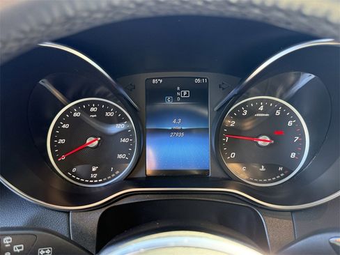 Certified 2022 Mercedes-Benz GLC 300 4MATIC image 19