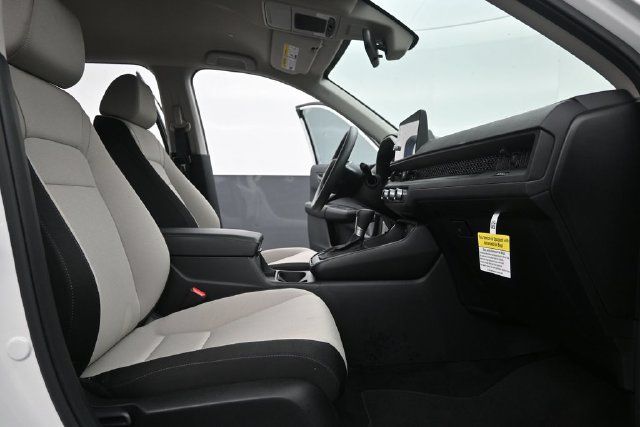 Used 2026 Honda CR-V LX image 9