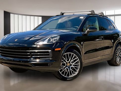Used 2019 Porsche Cayenne AWD/4WD image 2